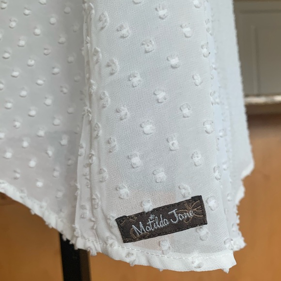 White Button Blouse - Picture 4 of 4